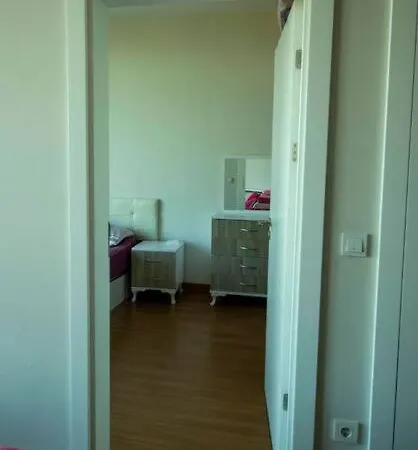 Lake View Luxury Apart With Everything You Need דירה איסטמבול